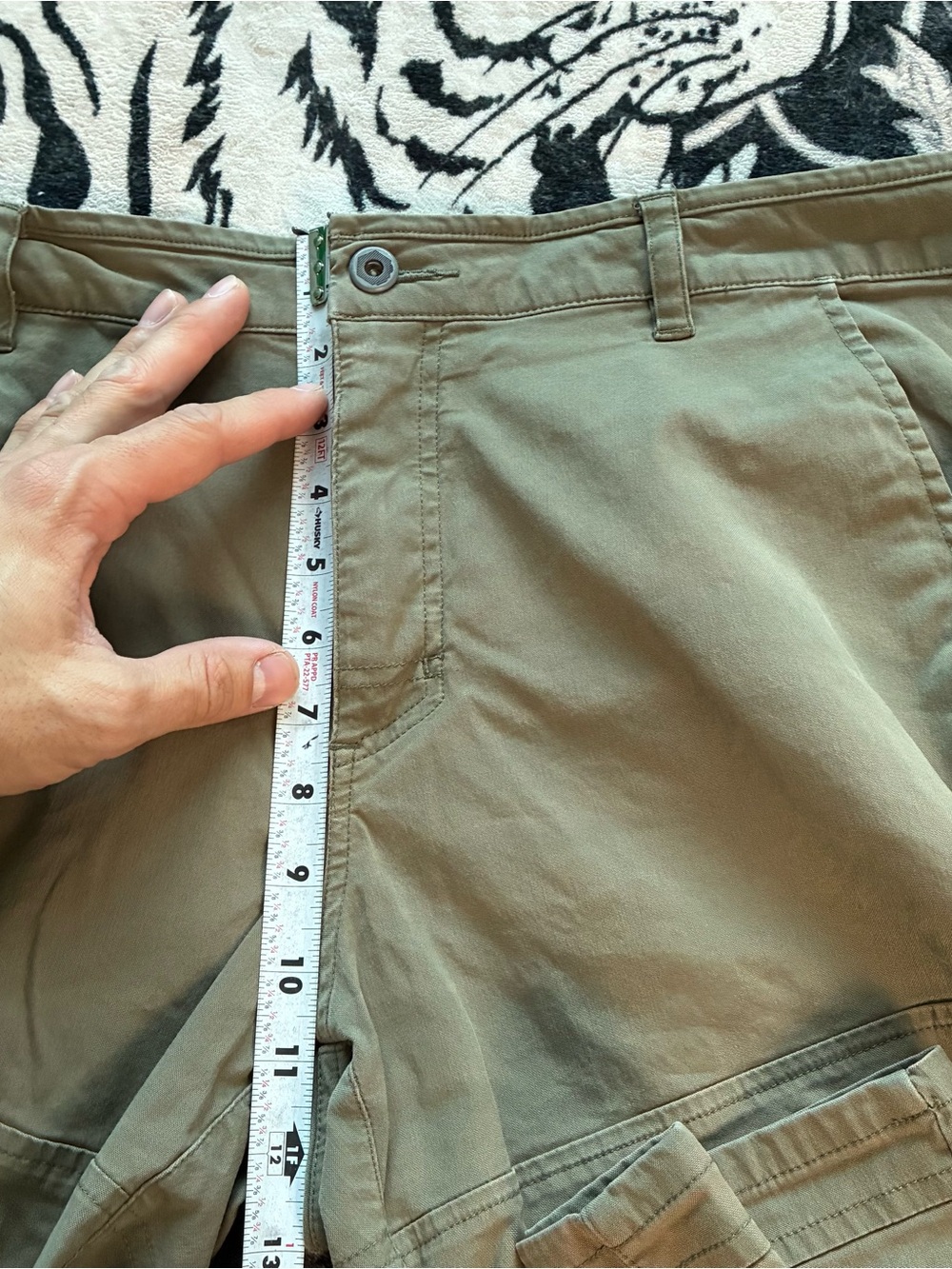 010 - MOUNTAIN HARDWEAR OUTDOORS HIKING TRAIL PANTS - Picture 7 of 8